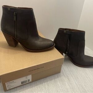 Lucky Brand Eugenia Dark Brown Ankle Boots 9M